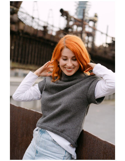 FLEECE VESTA Z BIOBAVLNY