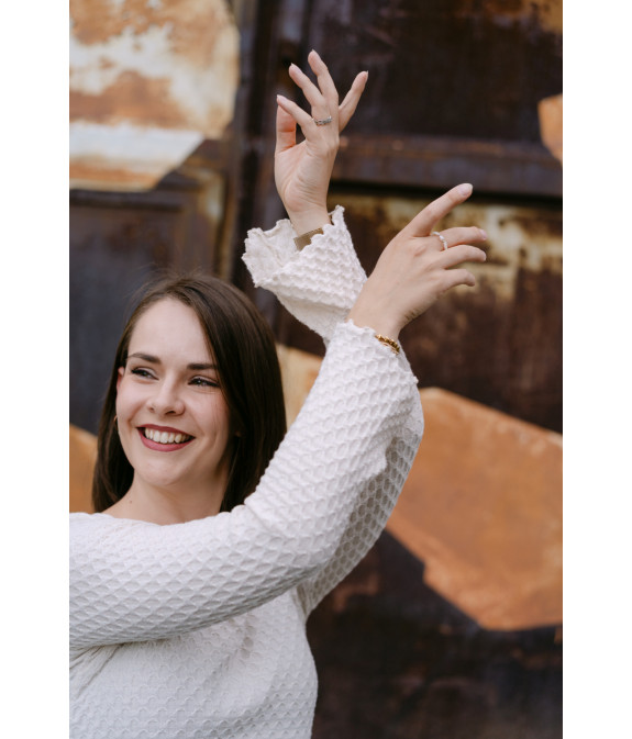 ŽAKÁROVÁ HALENKA BELLA