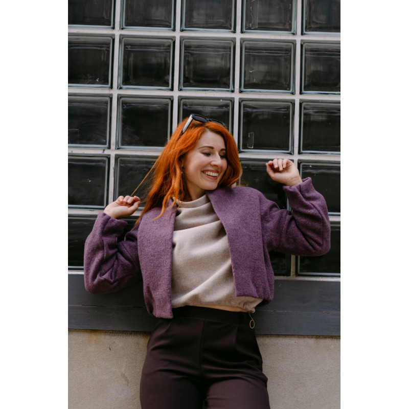 VLNĚNÝ BOMBER CROP